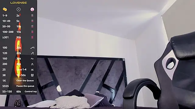 marcuscollins1_ webcam