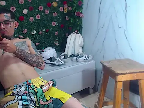 Boy_tatto77 webcam