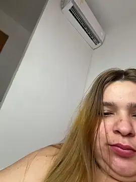 Blondylicious webcam