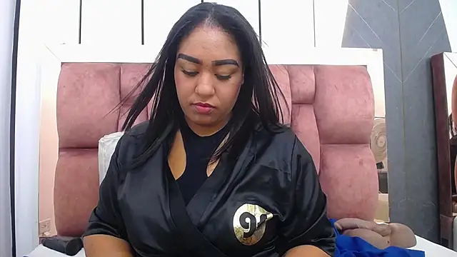 arianna_pearl webcam