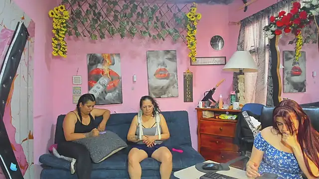 lesbiancuple webcam
