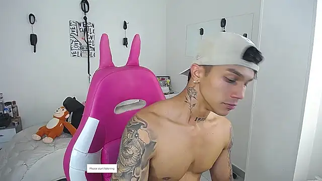 Leonard_Price webcam