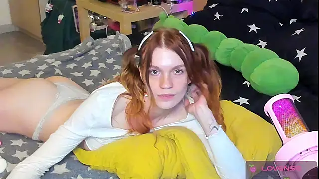 Sunny_Elly webcam