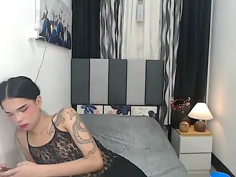 Colette_Thompson webcam