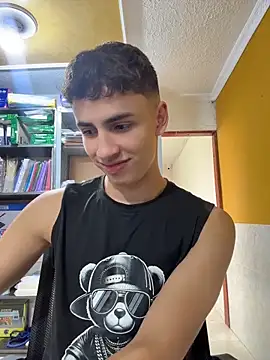 AdrianRinaldi webcam