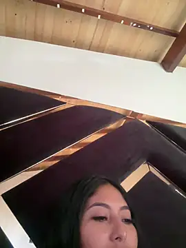 emmyjhonson07 webcam