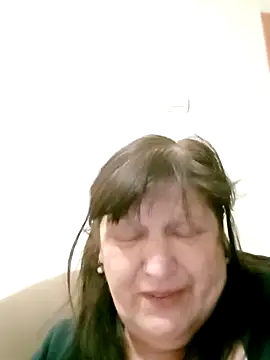 Apeesynka55211 webcam