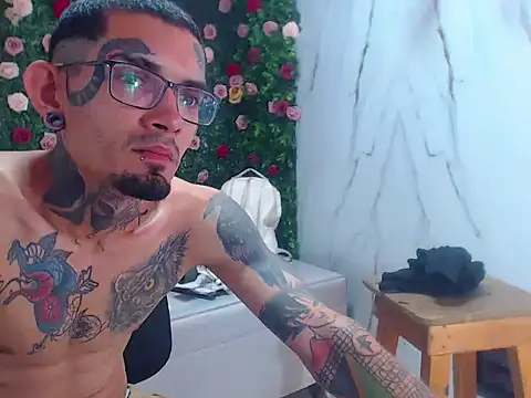 Boy_tatto77 webcam