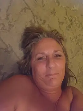 SultrySummer68 webcam