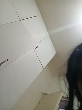 loveofpetitegirls34 webcam