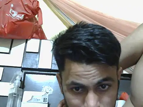 Stubborndesiboy webcam