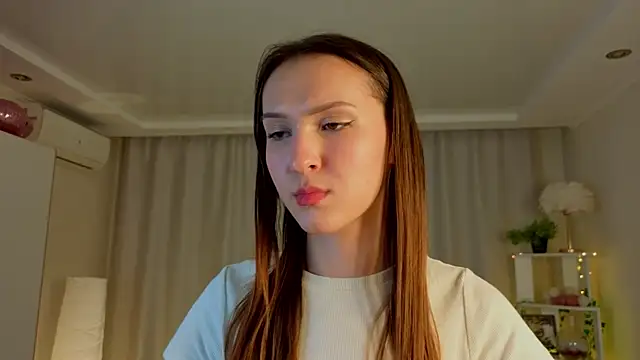 MellieLaliberte webcam