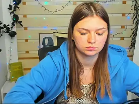 josephine_kiss (F teen) - hand bra