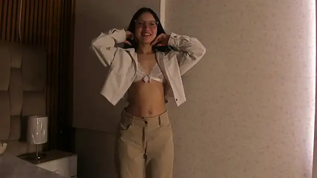 Sophie_Calloway webcam