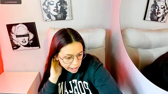 SamanthaRoldaan webcam