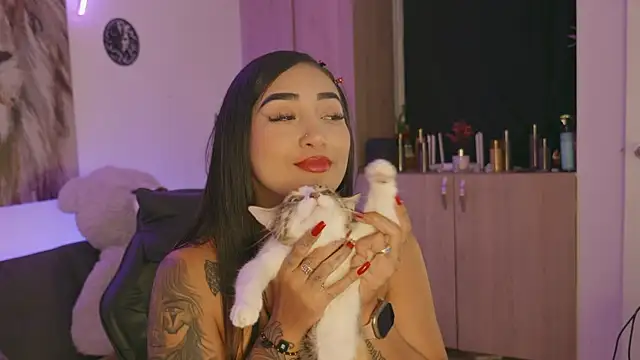 Maryann_jones webcam