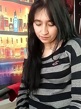 arielle_lov (F teen) - LET'S MOVE THOSE TITS 🥵🍒