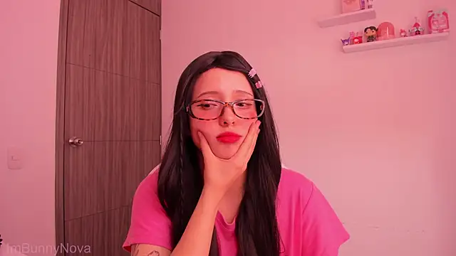 ImBunnyNova webcam