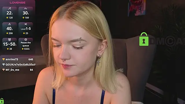 Carrie_Foster webcam