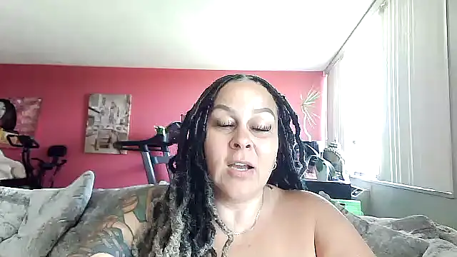 WorldsGreatestCockRater webcam