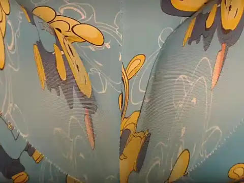 Litzy_extremedarks webcam