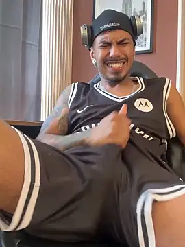 Latinmoster_boss webcam