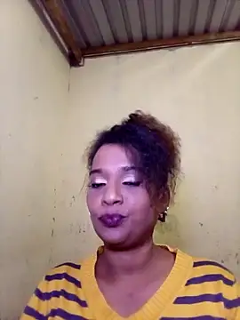 MissyLoveCreator webcam