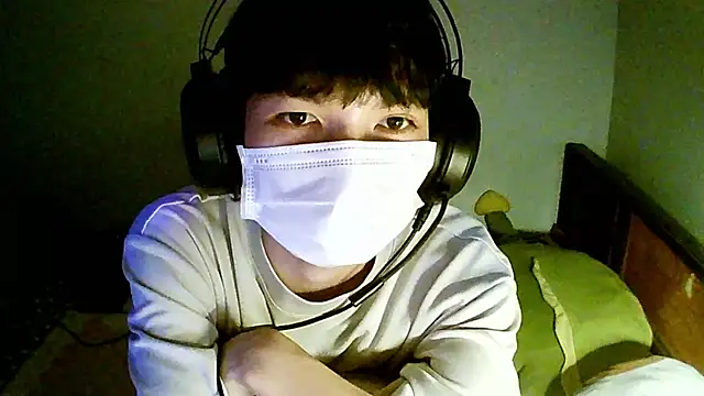 kangc369 (M young) - Wank + cum - thu dam!