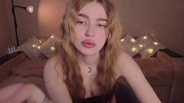 ViolettaLopez webcam