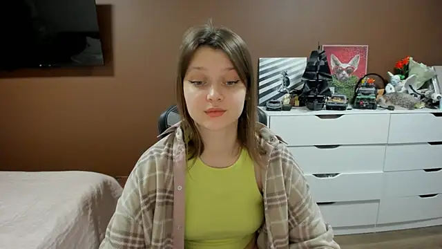 soninesti (F young) - make me like unbored or whateva