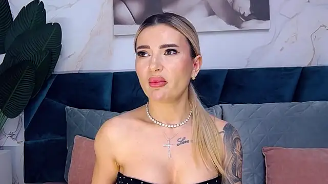 NightshadeIris webcam