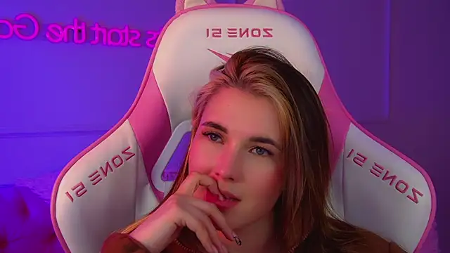 VanessaCelesti webcam