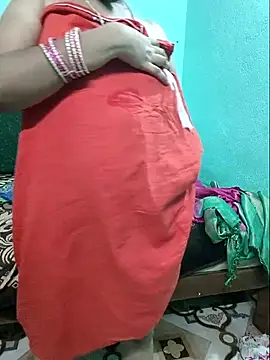 Ramya-hot-gueen webcam