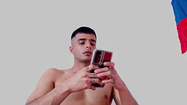 bad_boy_carter69 - Bad_Boy_Carter69's free webcam - UK Sex Cams