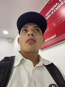 tony_pinkcock webcam