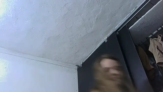 HellenMiyer1111 webcam