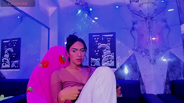 Isabella_stanford2 webcam