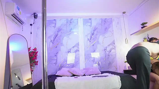 Cloe_x_Meliodas webcam