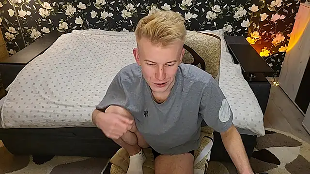 Vuitton live sex cam