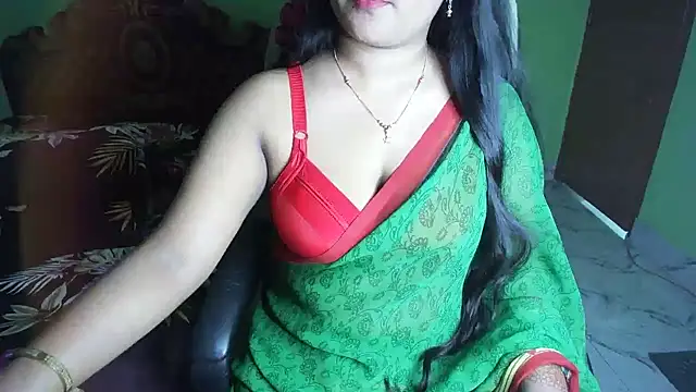 BengaliQueenStar webcam