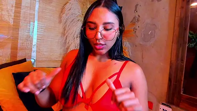 Victoria_Gonzalez webcam