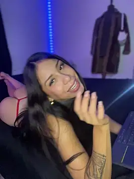 Webcam Model (anoramarlowe)  is live.Free join now!