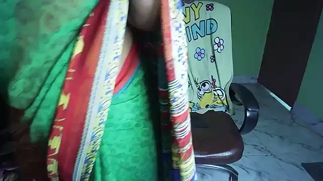 BengaliQueenStar webcam