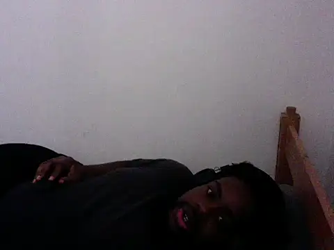 shaniko89isscam webcam