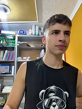 AdrianRinaldi webcam