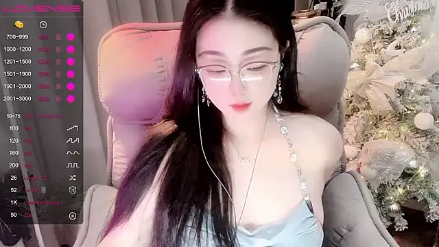 Monica-666888- webcam