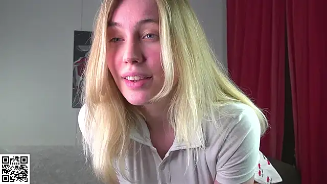LovelyMiu webcam