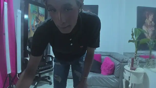 ciara_hotts - Ciara_HotTs's free webcam - UK Sex Cams