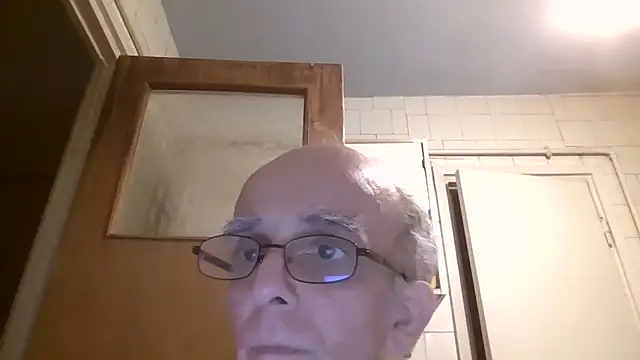 mariusica1@xh webcam