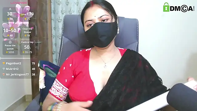 SassyWildCouple webcam